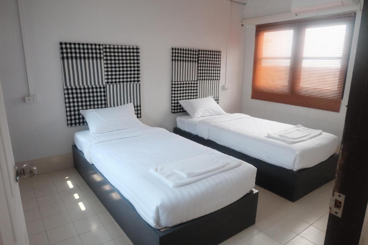 Eden Hotel Bangsean Ban Laem Thaen Exterior photo